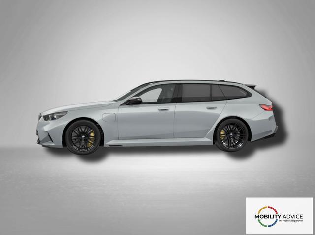 BMW M5 Touring 4.4 8-Gang Steptronic xDrive 