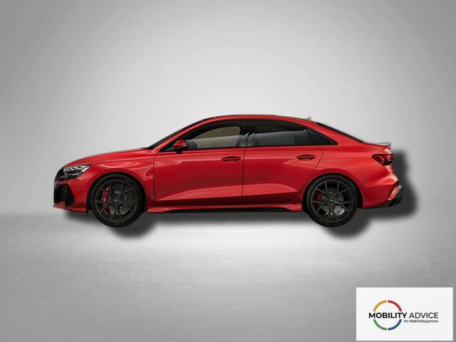 Audi RS3 Limousine 2.5 TFSI 7-Gang S tronic 