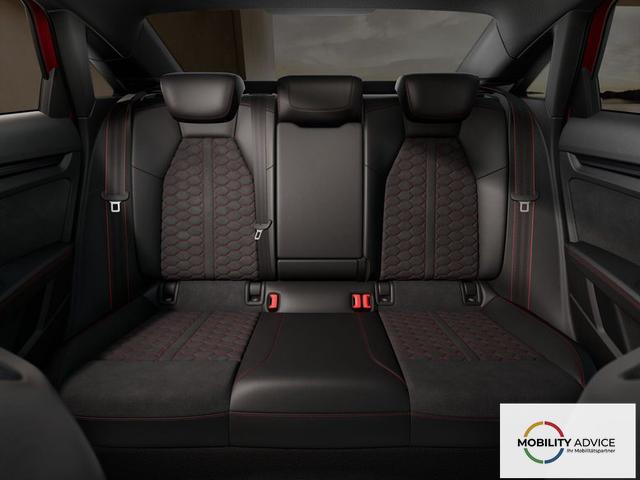 Audi RS3 Limousine 2.5 TFSI 7-Gang S tronic 