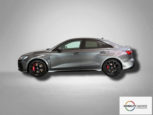 Audi RS3 2.5 TFSI 7-Gang S tronic quattro 