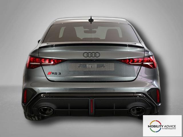 Audi RS3 2.5 TFSI 7-Gang S tronic quattro 