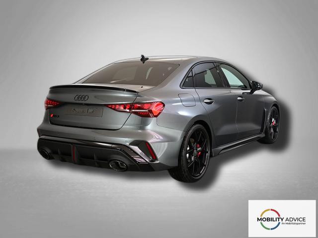 Audi RS3 2.5 TFSI 7-Gang S tronic quattro 