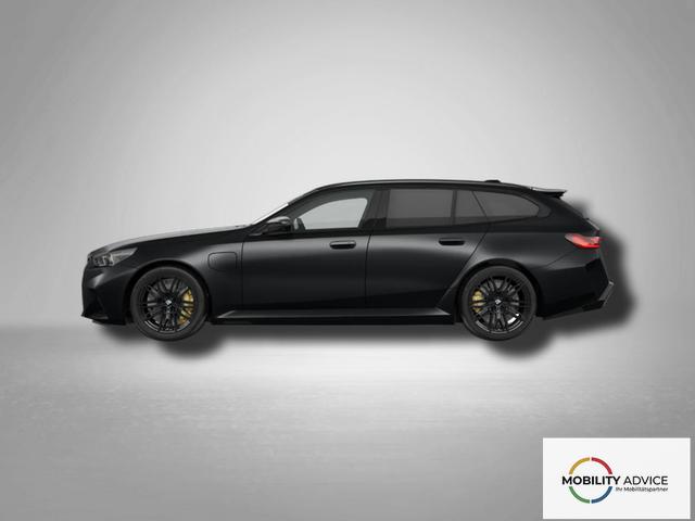 BMW M5 M 4.4 V8 Plug in Hybrid 8-Gang Steptronic 