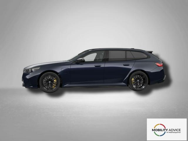 BMW M5 M 4.4 V8 Plug in Hybrid 8-Gang Steptronic 