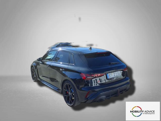 Audi RS3 Sportback 2.5 TFSI 7-Gang S tronic quattro 