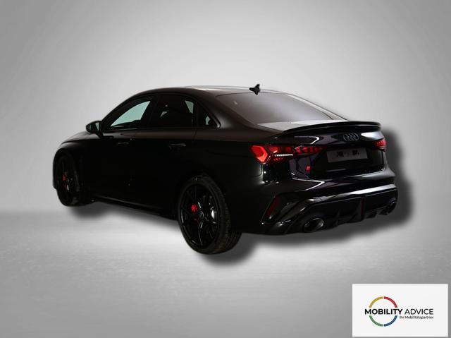 Audi RS3 2.5 TFSI 7-Gang S tronic quattro 