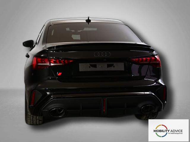 Audi RS3 2.5 TFSI 7-Gang S tronic quattro 