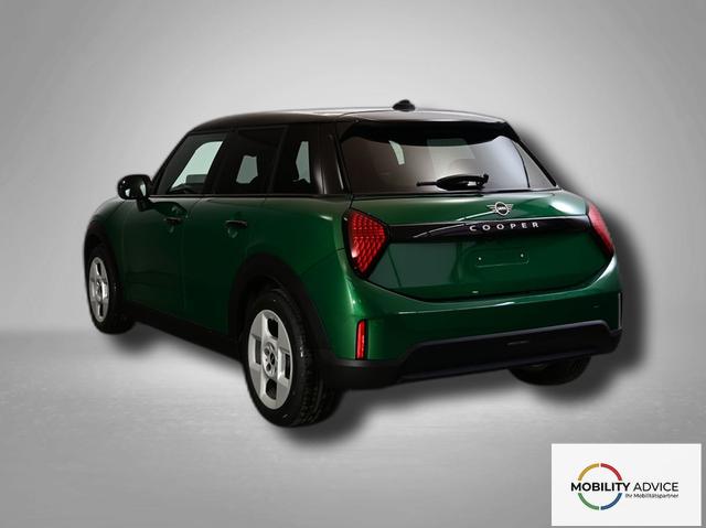 MINI Cooper C Essential Trim 1.5 7-Gang Steptronic 