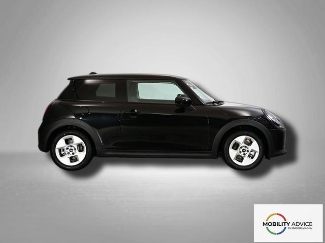 MINI Cooper C Essential Trim 1.5 7-Gang Steptronic 
