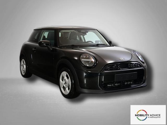 MINI Cooper C Essential Trim 1.5 7-Gang Steptronic 