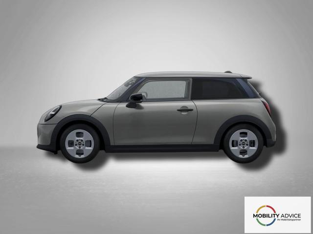 MINI Cooper C Essential Trim 1.5 7-Gang Steptronic 