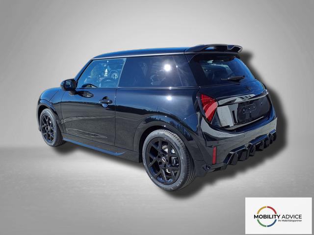 MINI Cooper S John Works Trim 2.0 7-Gang Steptronic 
