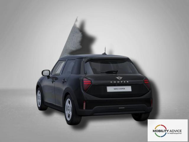 MINI Cooper C Essential Trim 1.5 7-Gang Steptronic 