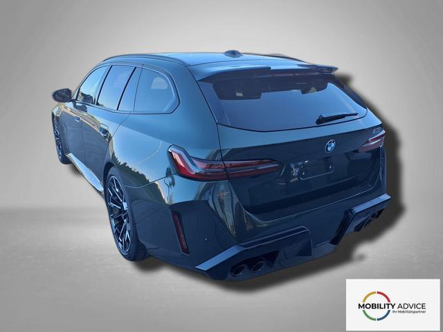 BMW M5 M 4.4 V8 Plug in Hybrid 8-Gang Steptronic 