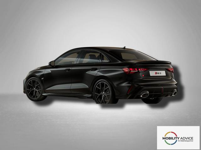 Audi RS3 Limousine 2.5 TFSI 7-Gang S tronic 