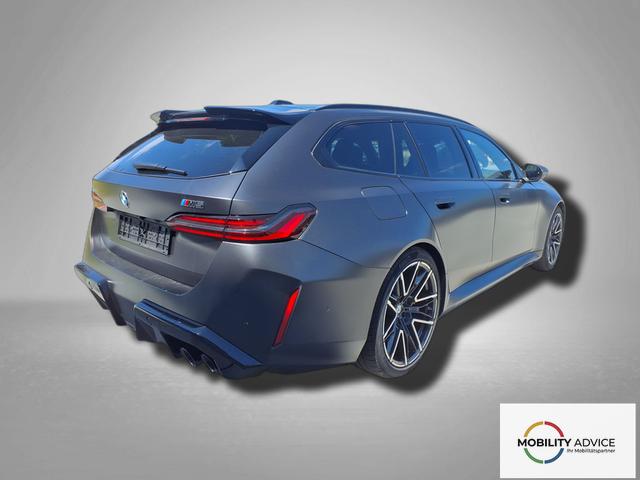 BMW M5 Touring 4.4 8-Gang Steptronic xDrive 