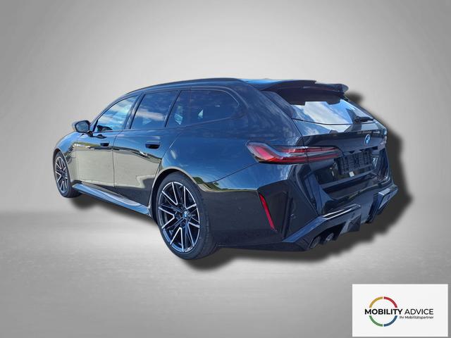 BMW M5 Touring 4.4 8-Gang Steptronic xDrive 
