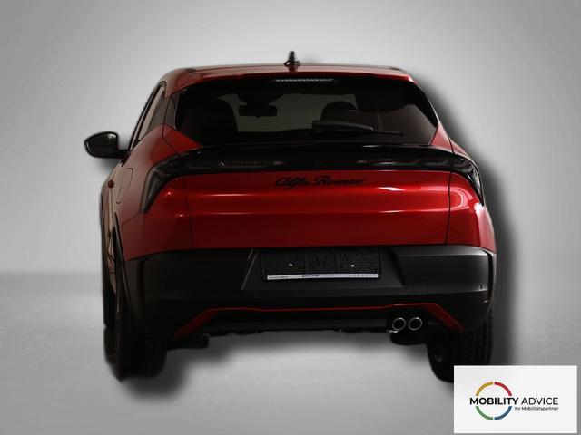 Alfa Romeo Junior Ibrida 1.2 VGT 48V-Hybrid 107 kW Speciale 