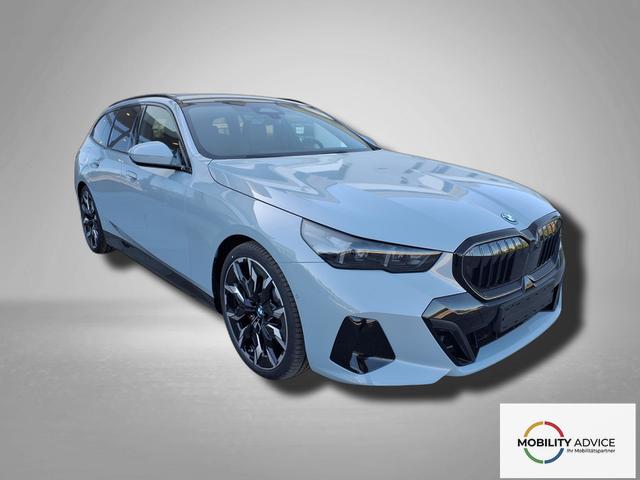 BMW 5er Touring M Sportpaket Pro 550e xDrive 
