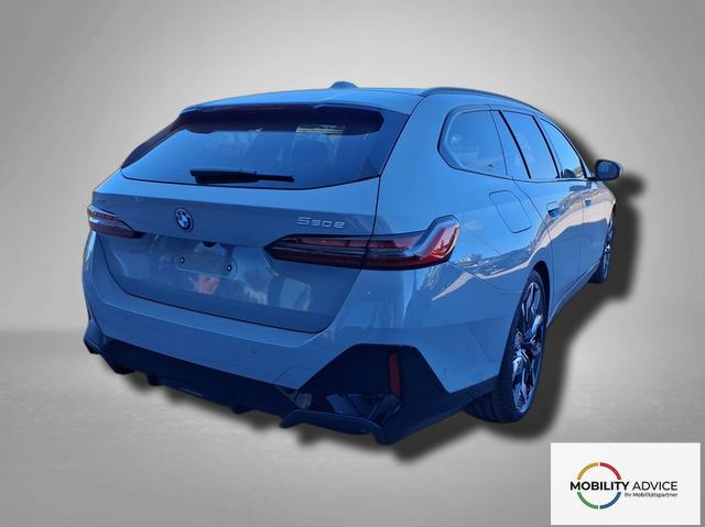 BMW 5er Touring M Sportpaket Pro 550e xDrive 