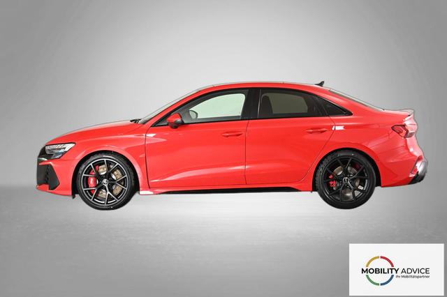 Audi RS3 Limousine 2.5 TFSI 7-Gang S tronic 