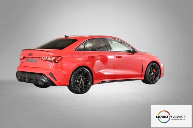 Audi RS3 Limousine 2.5 TFSI 7-Gang S tronic 