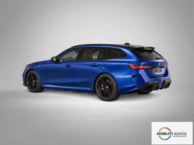 BMW M5 M 4.4 V8 Plug in Hybrid 8-Gang Steptronic 