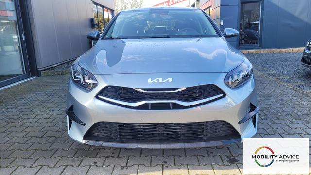 Kia Ceed Gold 1.5 AT*LED*Navi*Shzg*Lhzg*PDC*Cam*17Zoll* 