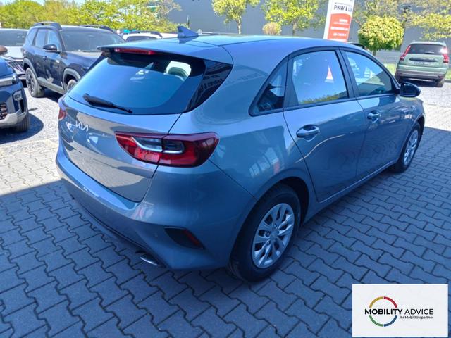 Kia Ceed Spin 1.5 T-GDI AT Kamera*Sitzheizung*APP*Navi 