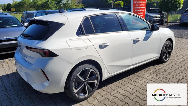 Opel Astra Edition Edition*LED*Navi*Shzg*Lhzg*PDC*Cam*17Zoll* 