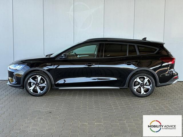Ford Focus Turnier Active X 1.0 7AT / Winterpaket PDC V&H + Kamera LED Kurvenlicht Alu 17" 