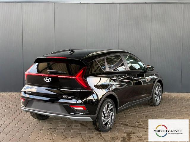 Hyundai BAYON Comfort Plus 1.2 MPI / Sitz + Lenkradheizung PDC V&H Kamera LED Tempomat Keyless Alu 16" 