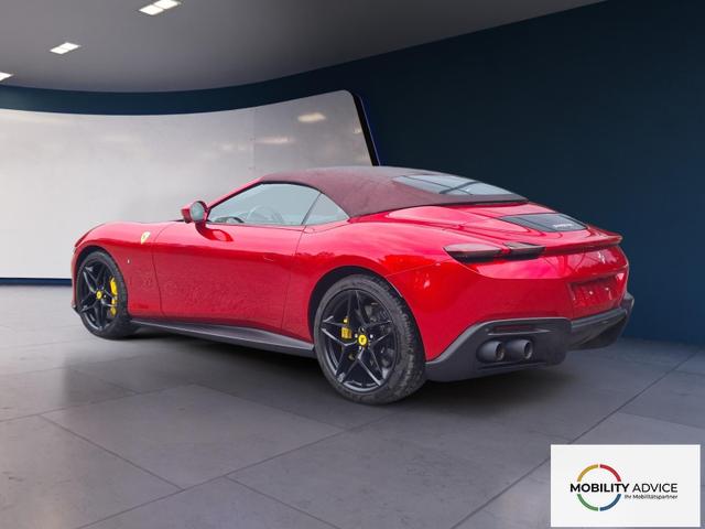 Ferrari Roma Spider Pass.Display ACC Airscarf Seatvent. 