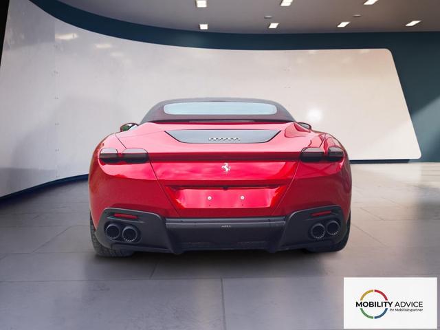 Ferrari Roma Spider Pass.Display ACC Airscarf Seatvent. 