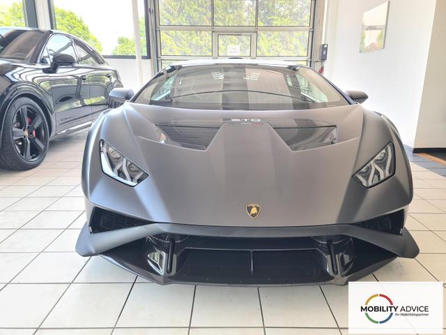 Lamborghini Hurac&aacute;n Huracan STO Lift-system DAB RearView Carbon 