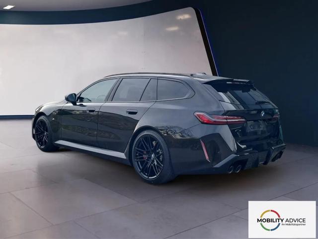 BMW M5 Basis Touring Comfort+DrivAssistPro+ParkPro+Pano 