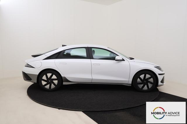 Hyundai IONIQ 6 Core 