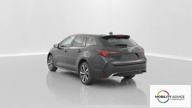 Toyota Corolla Touring Sports Design 