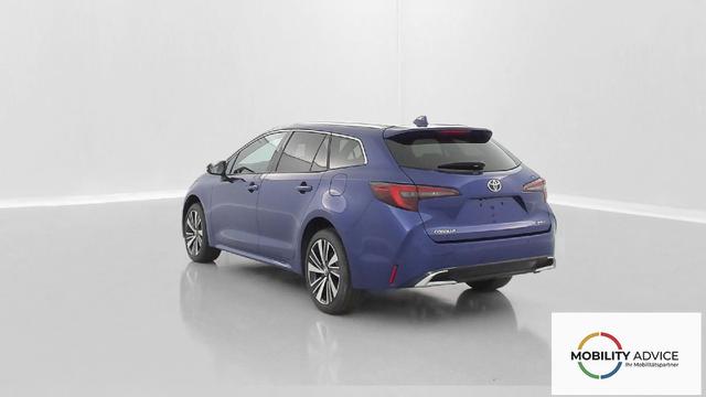 Toyota Corolla Touring Sports Design 