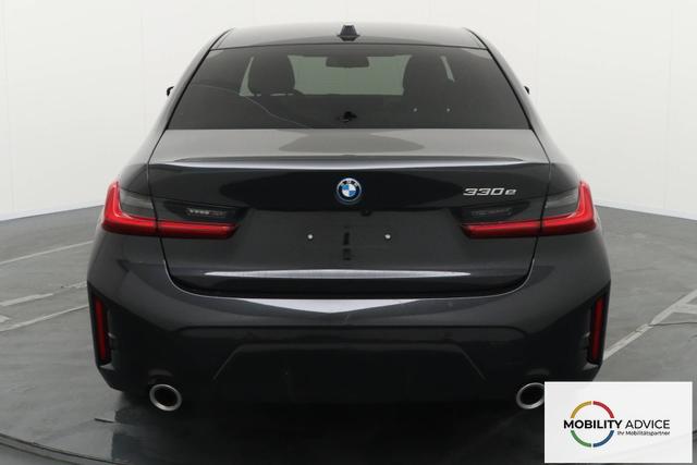 BMW 3er M Sport 330 