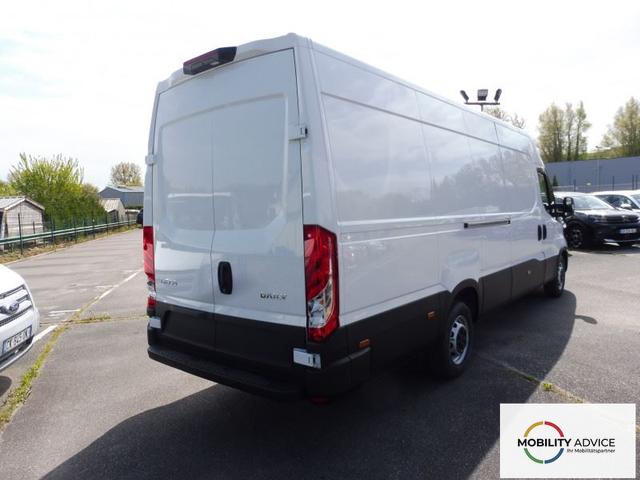 Iveco Daily 35S18 