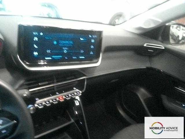 Peugeot e-208 Style 