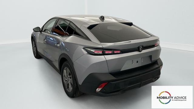 Peugeot 408 Hybrid 136 e-DCS6 Allure 