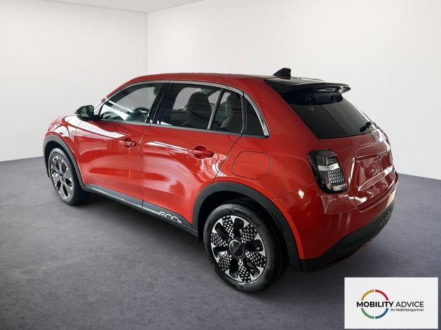 Fiat 600 La Prima Hybrid 1.2 T3 DCT/ACC/LED/NAV/360&deg;/ 