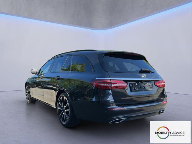 Mercedes-Benz E-Klasse AVANTGARDE E 300d 4Matic LED/AHK/MBUX/SHZ/ACC 