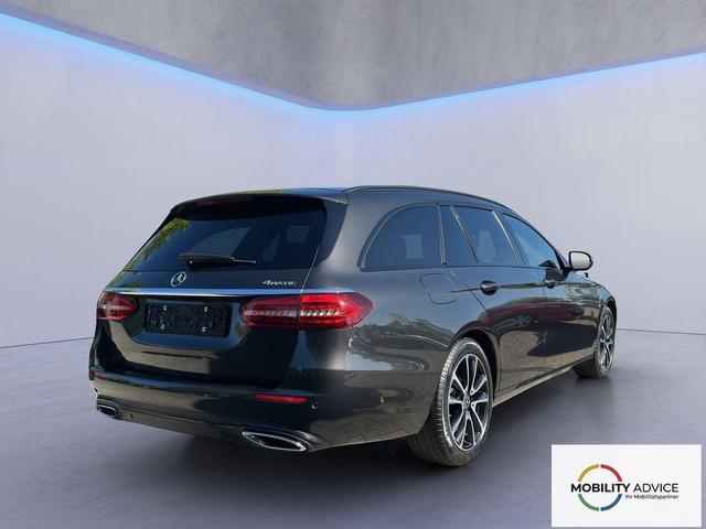 Mercedes-Benz E-Klasse AVANTGARDE E 300d 4Matic LED/AHK/MBUX/SHZ/ACC 
