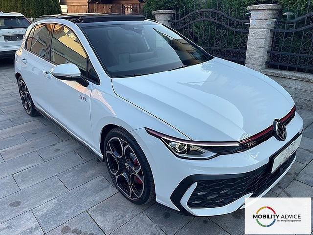 Volkswagen Golf VIII 2.0 TSI GTI 19" LM IQ.LIGHT PANO Infotainment-Paket "Discover" 