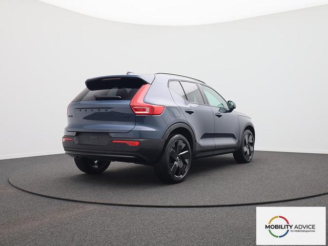 Volvo XC40 2.0 Black Edition Plus B4 Mild-Hybrid 197PS Automatik elektr. PanoDach R&uuml;ckf.Kamera PDC v+h ACC el.Heckklappe Harman/Kardon-Sound Klimaautomatik Sitzheizung Lenkradheizung Apple CarPlay Android Auto 20-LM 