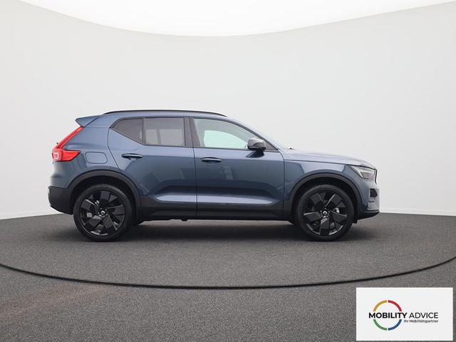 Volvo XC40 2.0 Black Edition Plus B4 Mild-Hybrid 197PS Automatik elektr. PanoDach R&uuml;ckf.Kamera PDC v+h ACC el.Heckklappe Harman/Kardon-Sound Klimaautomatik Sitzheizung Lenkradheizung Apple CarPlay Android Auto 20-LM 