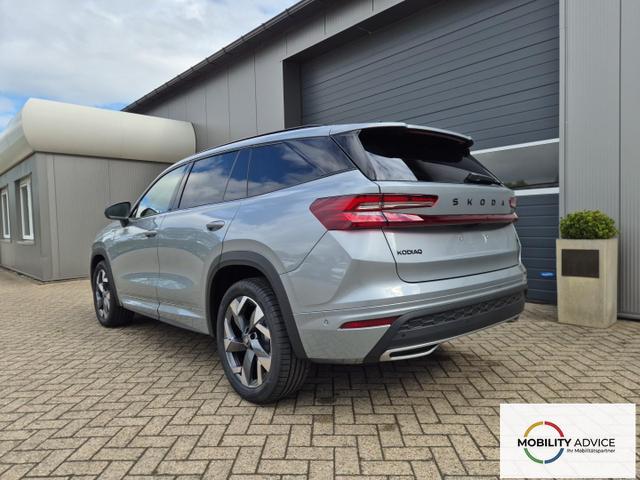 Skoda Kodiaq Sportline 1.5 TSI 204PS PHEV DSG schwenkb. AHK elektr. PanoDach HUD Alcantara PDC v+h 360&deg;Kamera CANTON Sound Klimaautomatik Sitzheizung Lenkradheizung Navi Apple CarPlay Android Auto 2xKeyless 19"LM vollelektr. Reichweite 116KM 